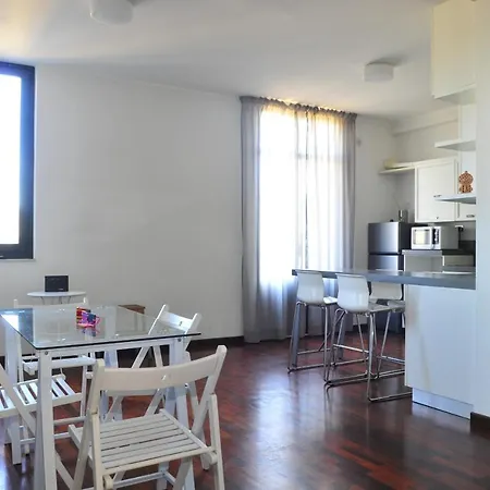 Apartment Terrazza Sul Castello Ursino By Wonderful Italy *