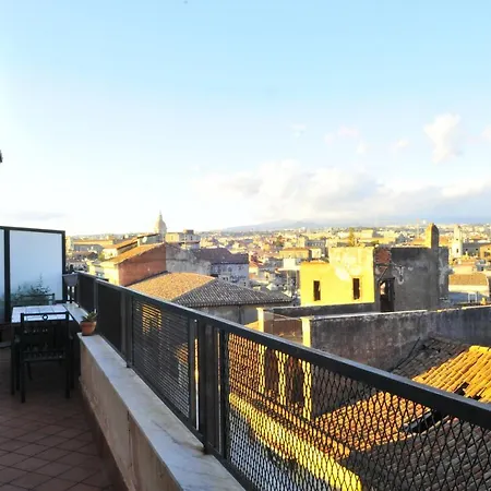 Apartment Terrazza Sul Castello Ursino By Wonderful Italy *